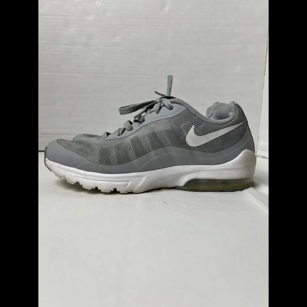 Nike Air Max Invigor Wolf Gray Shoes Mens Sz 8‎